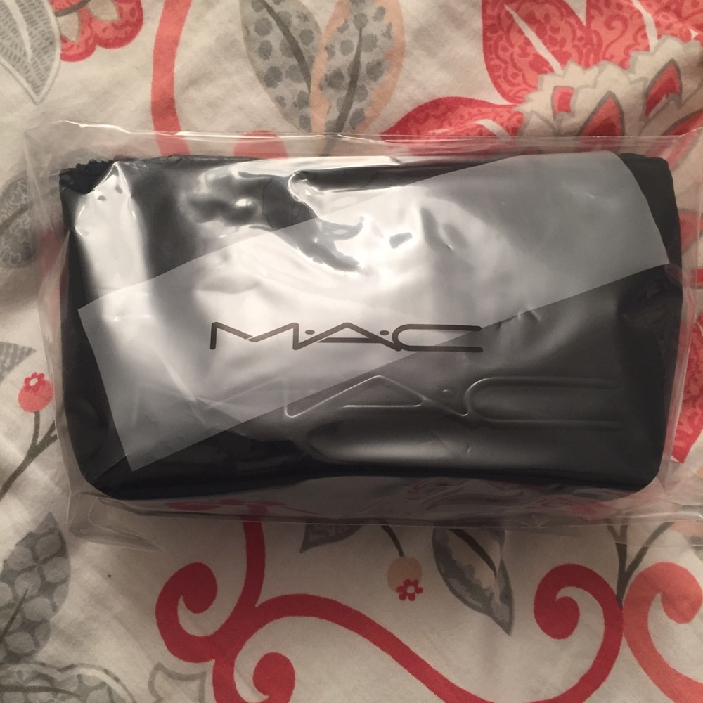 Mac makeup bag Brand New